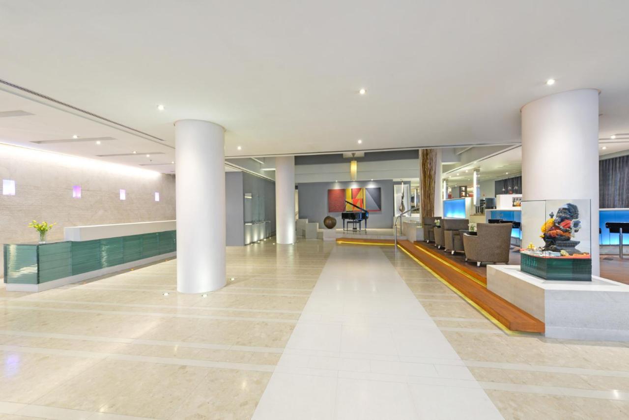 Belaire Bangkok Sukhumvit Hotel Екстериор снимка