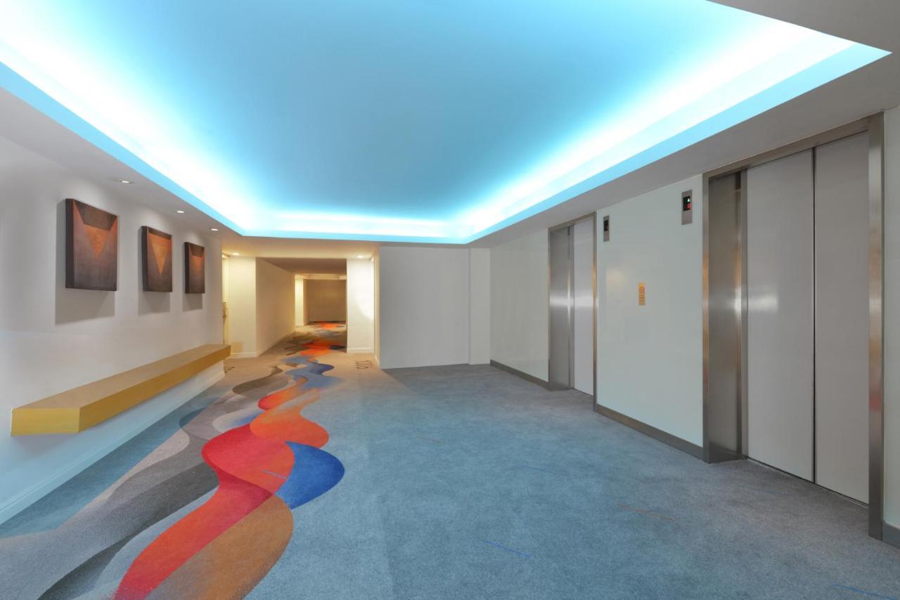 Belaire Bangkok Sukhumvit Hotel Екстериор снимка